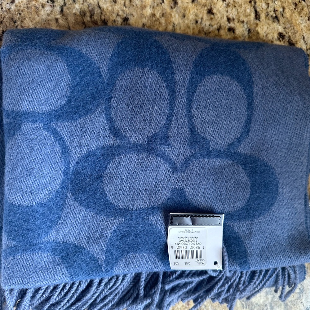 Coach Scarf (blue)